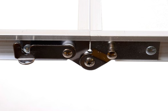 Стол Forrest с держателем для лампы