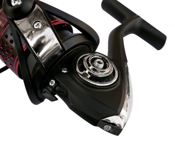 Катушка Favorite Hurricane 4000