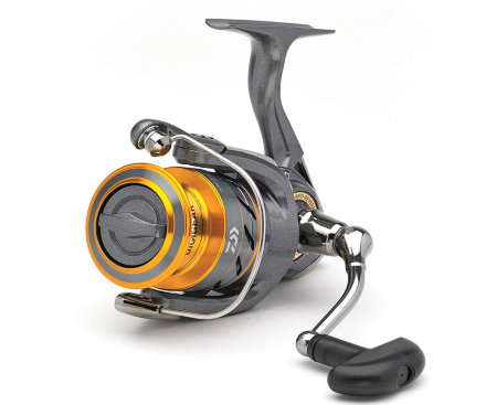 Катушка Daiwa Crossfire 2500