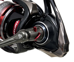 Котушка спінінгова Azura Sawada 3000S