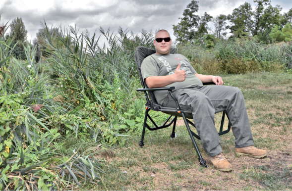 Крісло Carp Zoom Heavy Duty 150+ Armchair