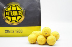 Бойлы Nutrabaits PINEAPPLE &amp; BANANA 20мм 1кг