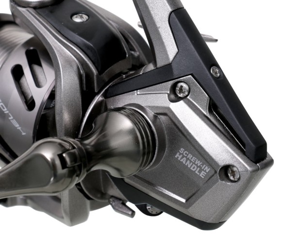 Котушка спінінга Flagman Helios 2000S