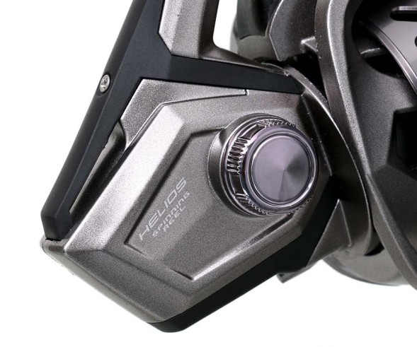 Котушка спінінга Flagman Helios 2000S